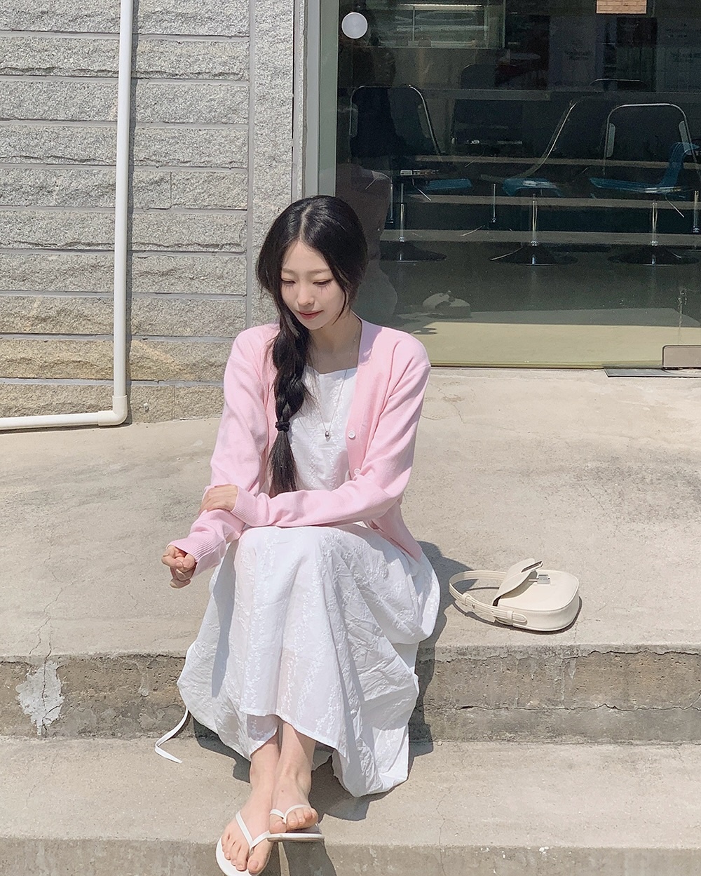 4 kiểu "áo chống nắng" sành điệu phụ nữ Hàn chăm diện nhất- Ảnh 2.