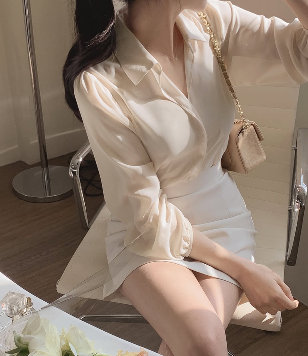 Thời tiết mát mẻ, tranh thủ diện ngay sơ mi vải voan vừa mỏng mát lại dễ mix đủ kiểu- Ảnh 9.