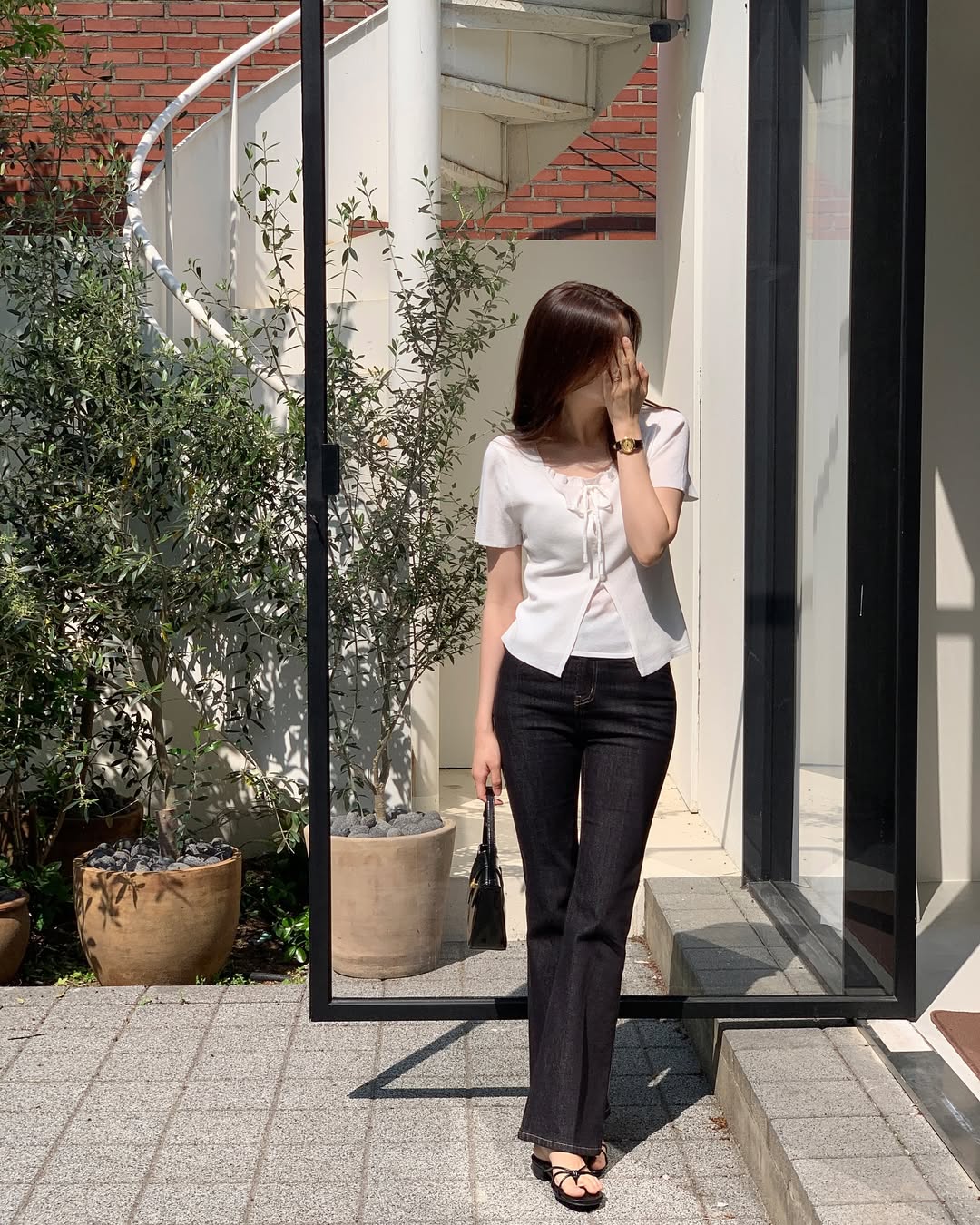 Thời tiết mát mẻ, tranh thủ lên đồ layer để sành điệu và trẻ trung như phụ nữ Hàn- Ảnh 7.