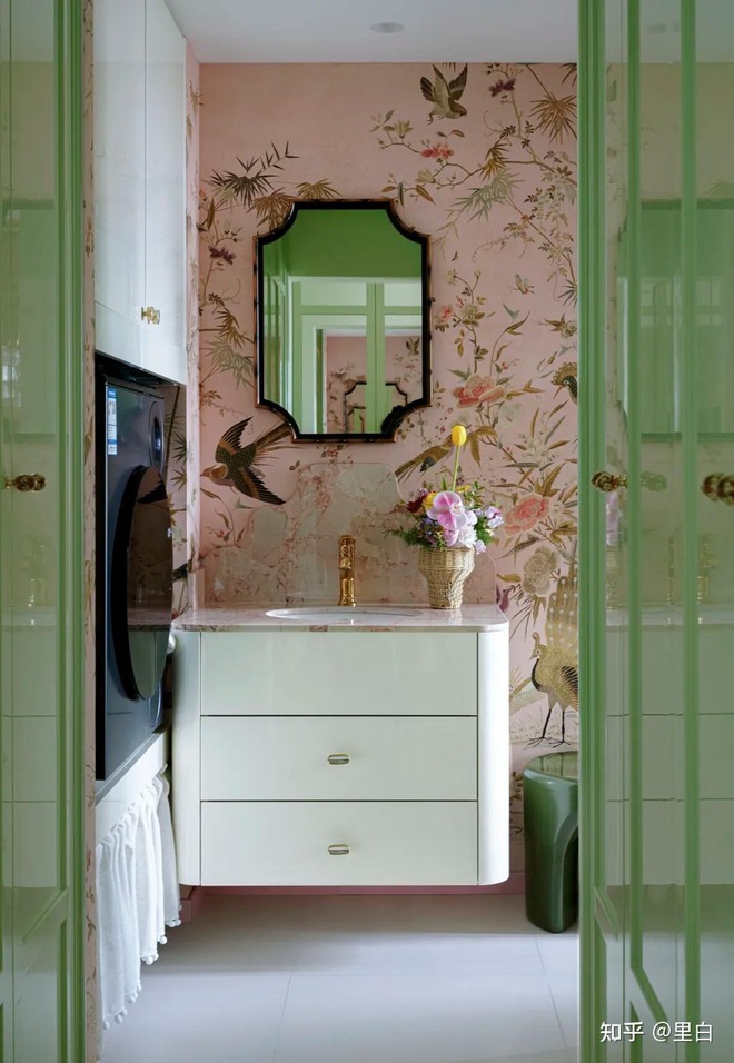 Người phụ nữ U50 sống một mình trong căn hộ 65m²: Nghỉ hưu rồi mới thấy cuộc đời nở hoa!- Ảnh 10. Người phụ nữ U50 sống một mình trong căn hộ 65m²: Nghỉ hưu rồi mới thấy cuộc đời nở hoa!- Ảnh 10.