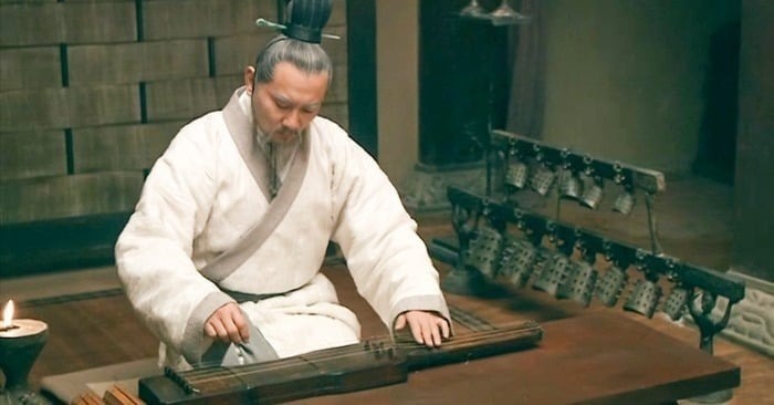 Tổ tiên ta dạy: “Một hạt cơm, một bát cháo, đều do khó nhọc mà thành.”