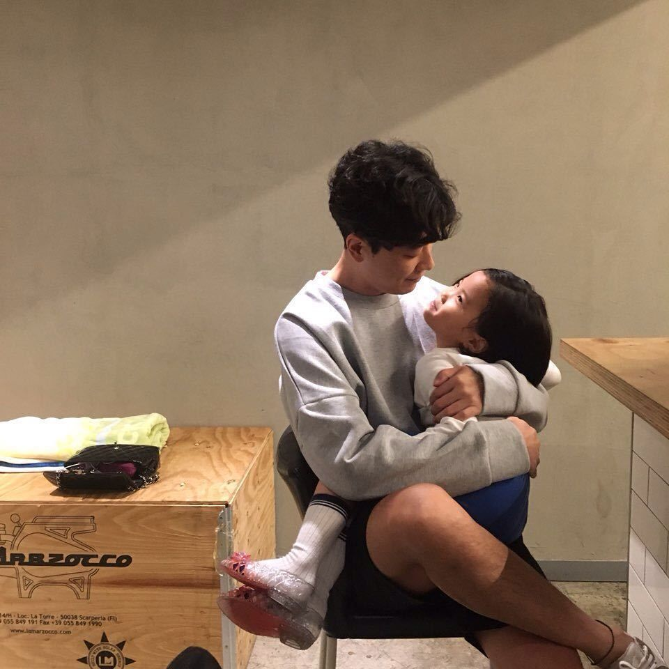 Khi con gây hại, điều con cần không phải là sự bao biện của cha mẹ!- Ảnh 2.