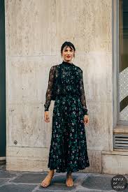 Những chiếc đầm voan dài họa tiết chính là “món quà” dành cho các tín đồ yêu thích sự bay bổng.