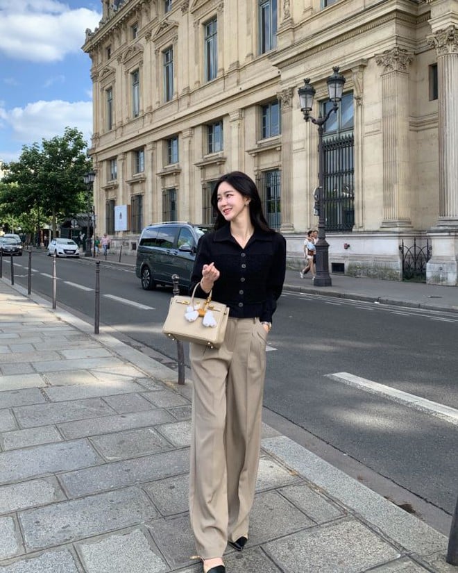 u điểm của chúng là có độ rũ mềm mại, giúp che khuyết điểm phần hông, đùi 