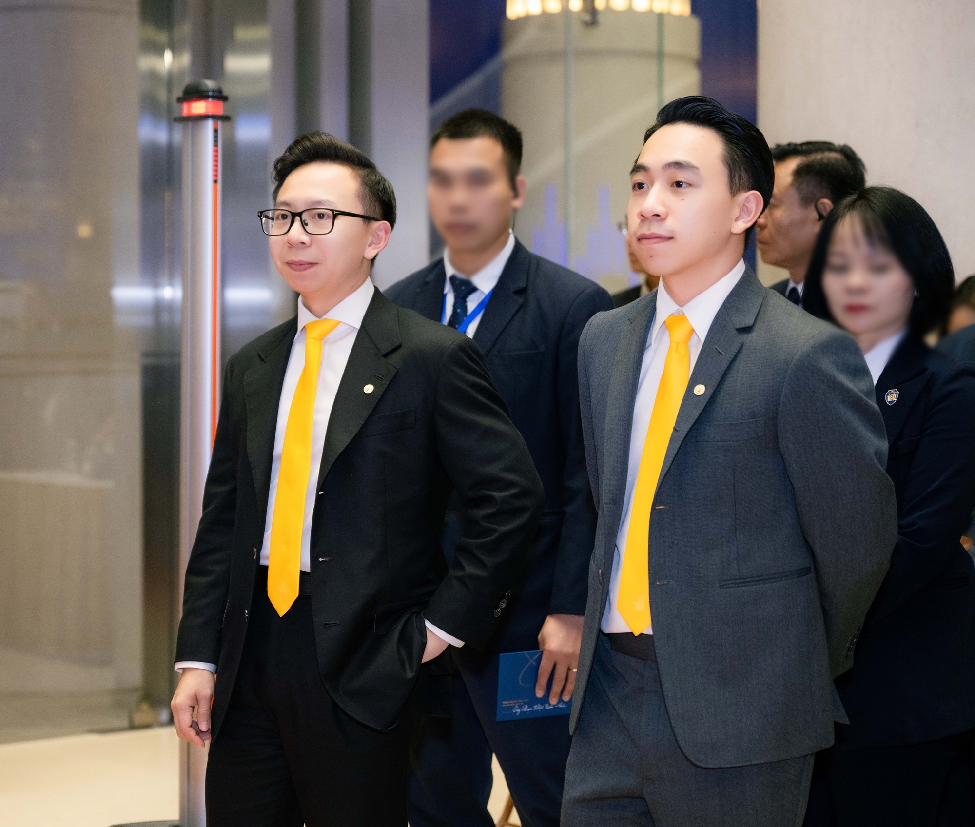 Á hậu Phương Nhi và Bùi Lan Anh tỏa sáng tại lễ trao giải VinFuture 2025 - Ảnh 5.