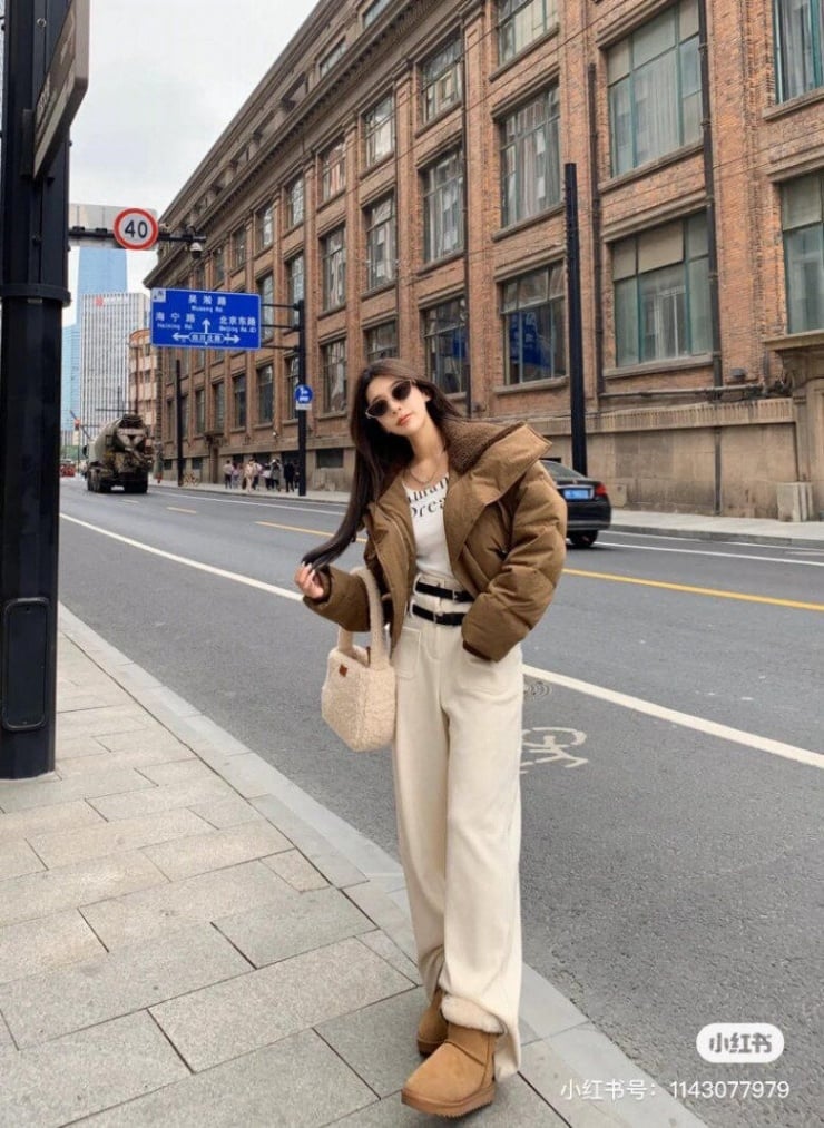 Giày dép là yếu tố quyết định phong thái của trang phục khi diện quần trắng.