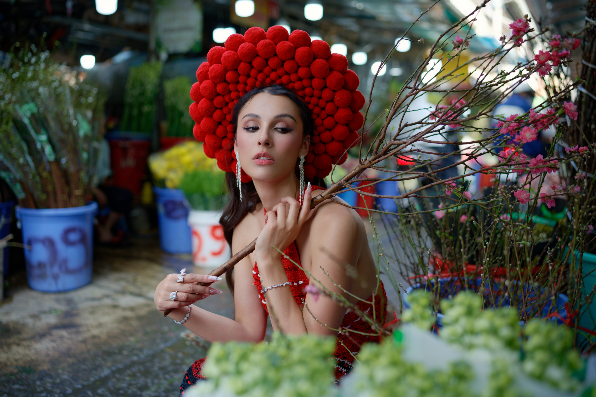 Mildred Rincon cho bết tham quan chợ hoa trong những ngày trước Tết Nguyên Đán mang lại cảm nhận về sự sống động của văn hóa nơi đây